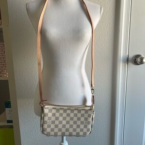 Louis Vuitton Damier Azur Crossbody Pochette in Cream and Tan